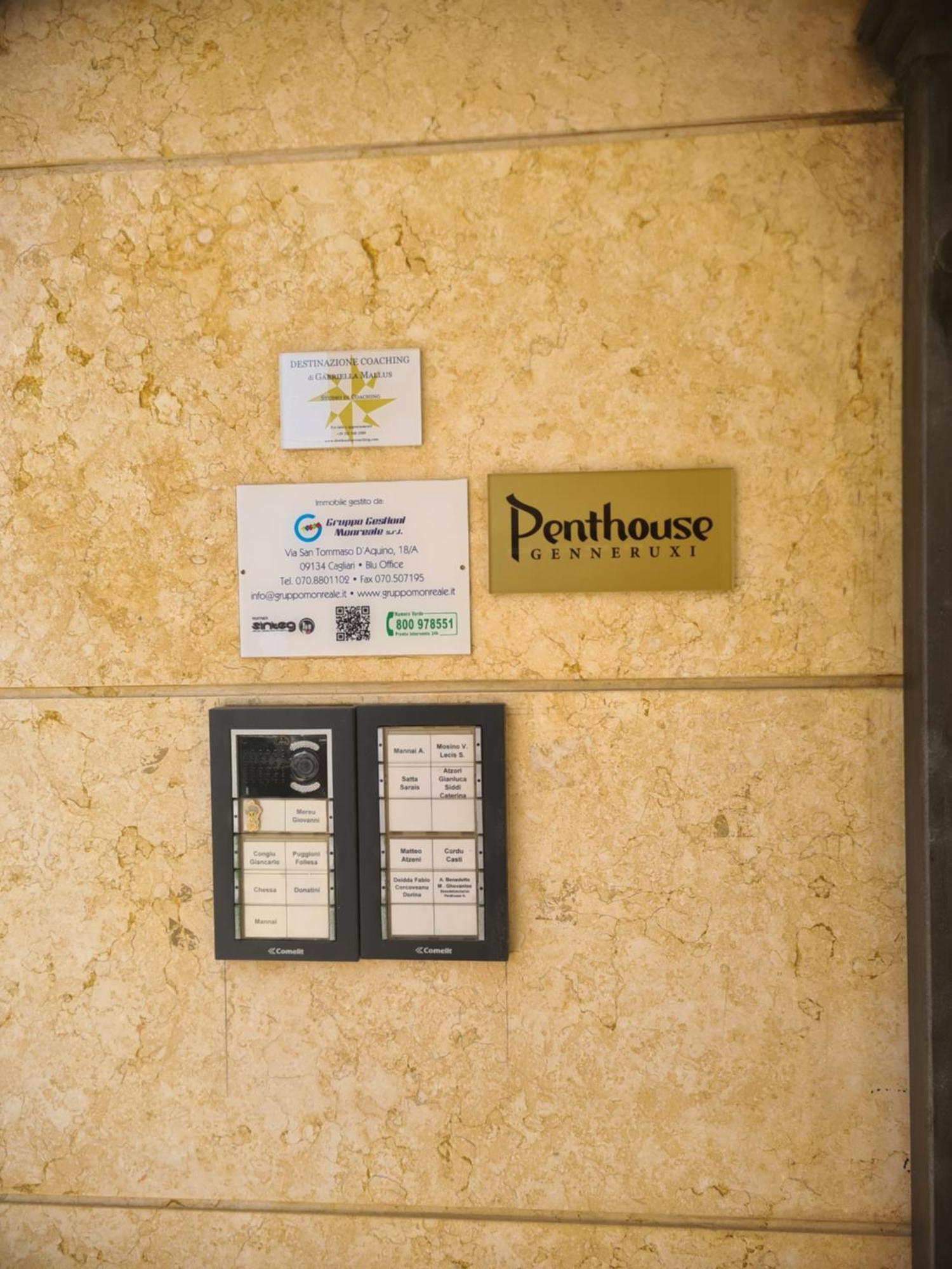Penthouse genneruxi Hotel Cagliari Buitenkant foto